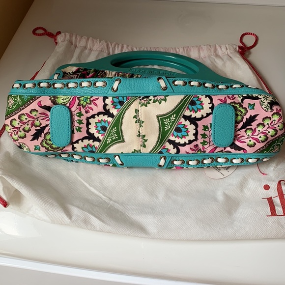 Isabella Fiore Swiss Miss Wood Handle Frame bag - Picture 4 of 16